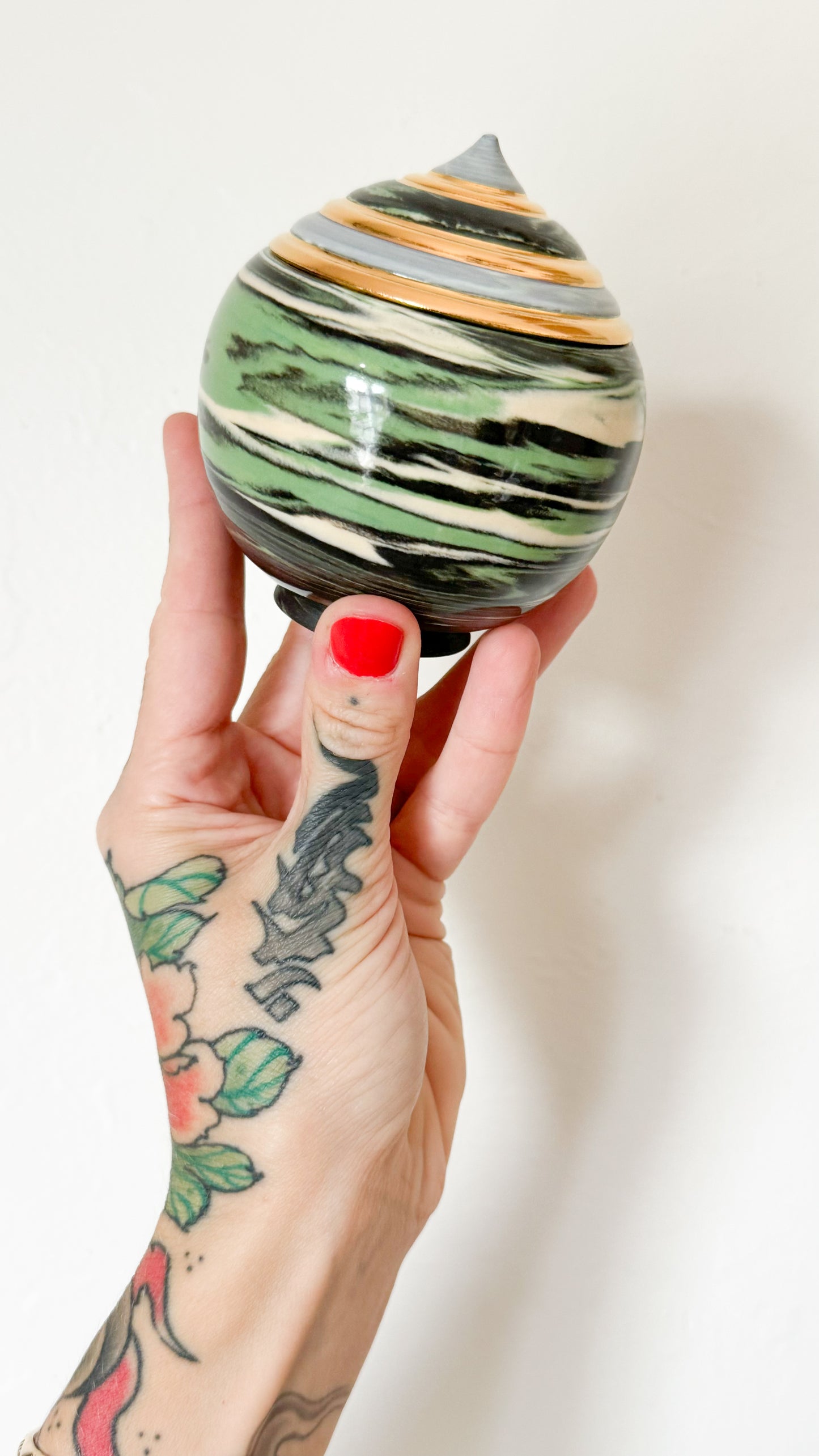 Marbled Green Swirl Lidded Vessel 3