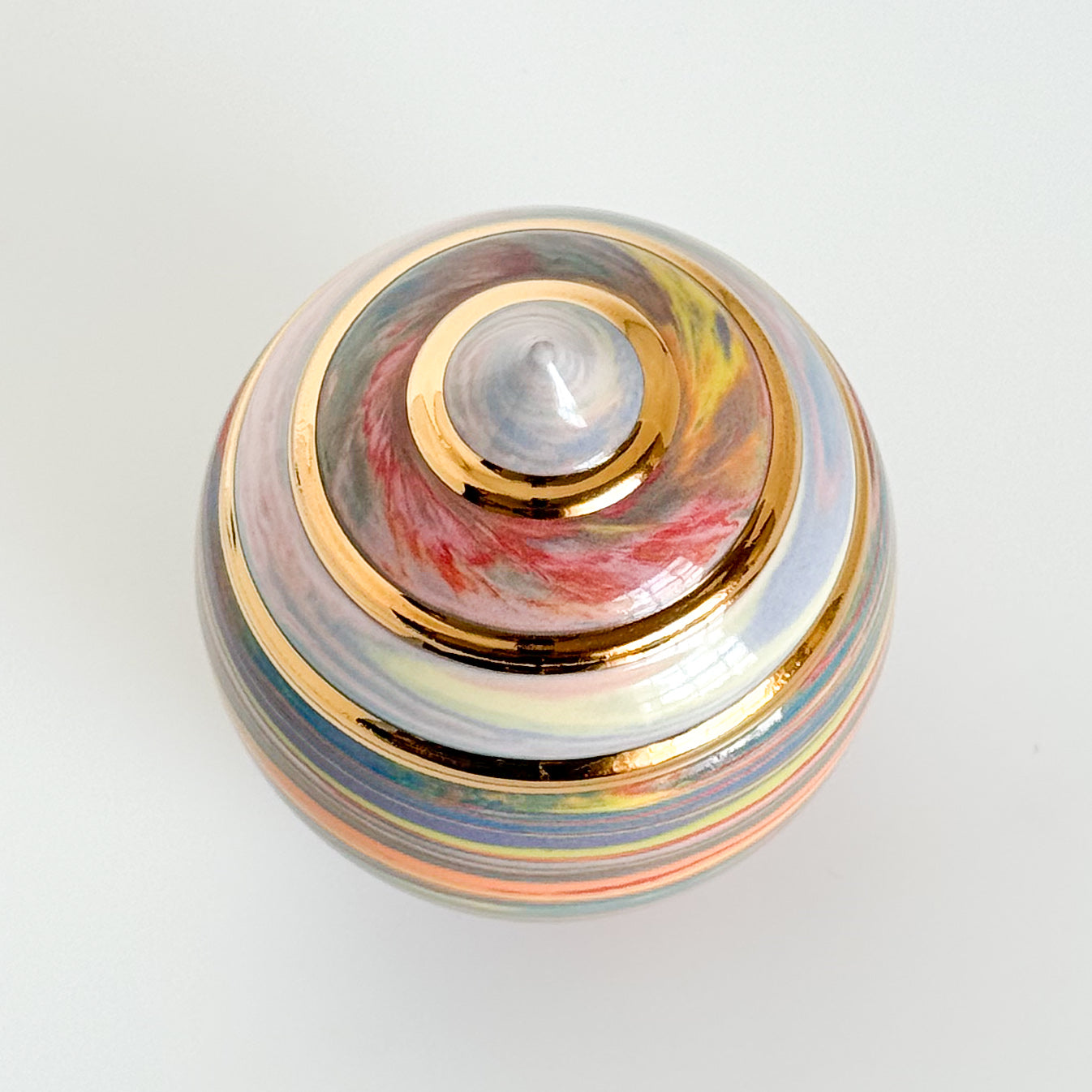 Marbled Psychedelic Swirl Statuette 2