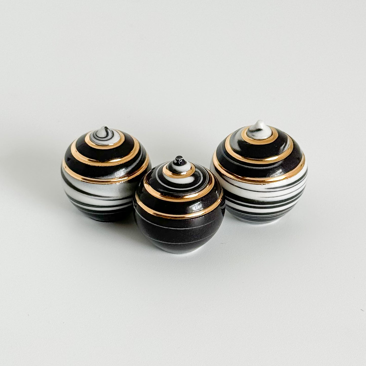 Marbled Black & White Mini Trio 2