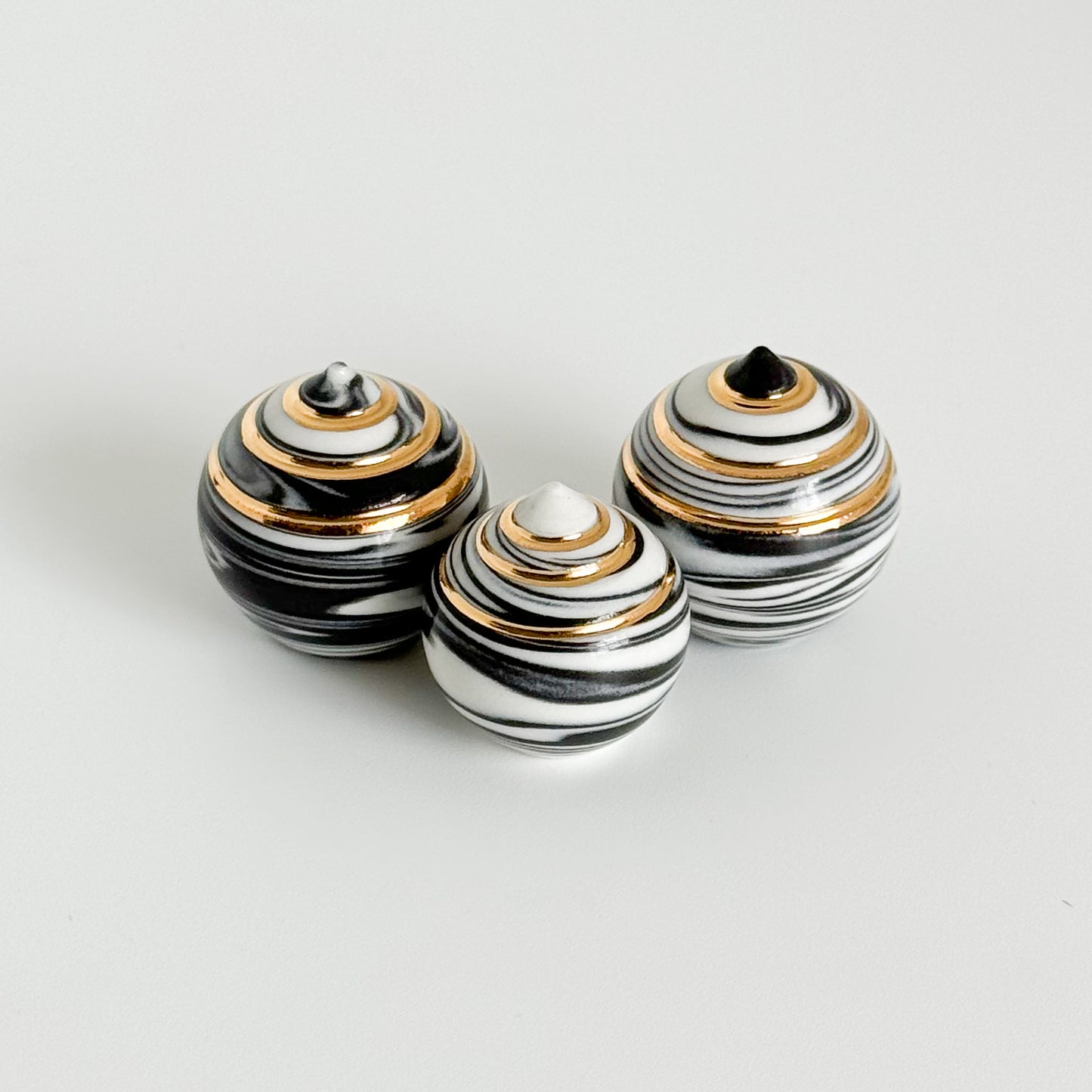 Marbled Black & White Mini Trio 1